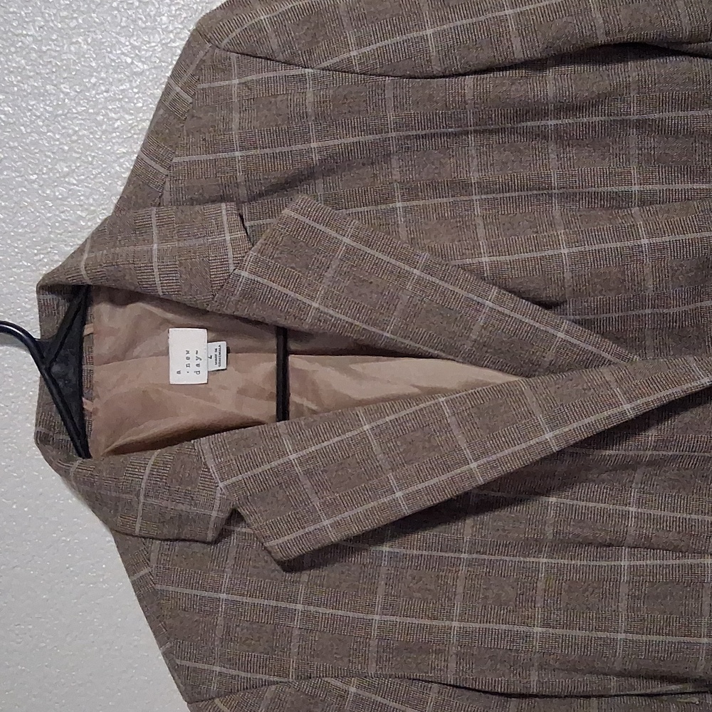 Womens Professional 2 Button Jackey Size 4 Box Pattern - Picture 3 of 4